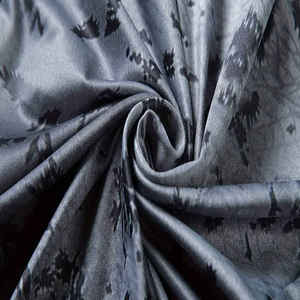 เสื้อฮู้ดผู้ชายสำหรับกิจกรรมกลางแจ้ง ลายพิมพ์สำหรับการล่าสัตว์ - Product Image 3