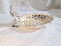 Luxueuze verzilverde pauwvormige decoratieve metalen fruitschaal emaille ambachtelijke serveerblad mandje premium bruiloft teruggave cadeau