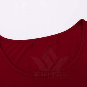 Camiseta Corta Signature de Tela Suave con Cuello Redondo y Manga Corta para Moda Moderna y Comodidad Diaria - Product Image 4