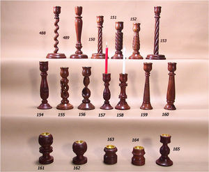 Farol Ovalado Hecho a Mano de Madera de Mango Negra de Alta Calidad Lowellcraft, Base de Madera Ecológica Pulida de Lujo, Elegante Vela Grabada - Product Image 1