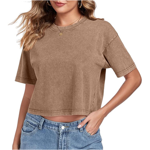 Crop top délavé à l'acide pour femme, t-shirt court vintage, vente en gros, t-shirts à col rond délavés aux minéraux, hauts oversize usés et déchirés - Product Image 4