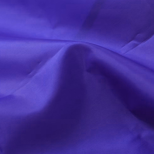 Fournisseur ODM de capes courtes pour maquillage, capes de coiffeur, tissu de qualité supérieure, logo personnalisé, vente en gros, nouvelle arrivée 2026, design tendance - Product Image 6