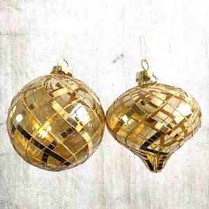 Décoration de Noël et du Nouvel An, boule en verre transparente de 100 mm de diamètre avec bande brillante dorée et rouge, ornement en forme d'oignon - Product Image 5