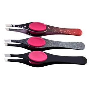 Assortiment de pinces à épiler expertes à bords inclinés avec coussinets en silicone pour un contrôle facile, pour le façonnage détaillé des sourcils et l'épilation - Product Image 1