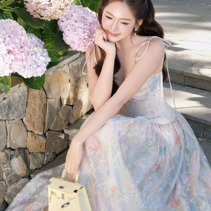 เดรสไหมพรมยาวทรงเรียบหรูสำหรับผู้หญิง แบรนด์ Flower Sea เหมาะสำหรับใส่สบายๆ หรือในโอกาสที่เป็นทางการต่างๆ - Product Image 6