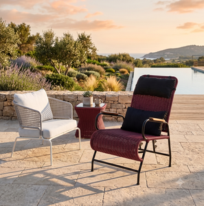 Silla Reclinable Moderna de Mimbre para Exteriores, Tumbona Ajustable para Jardín, Silla de Descanso Premium para Patio de Hotel y Piscina con Cojín - Product Image 5