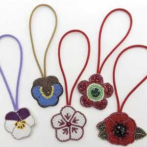 Breloques de sac brodées de perles de rocaille, taille et motifs personnalisés, breloques de sac brodées de perles de rocaille, aspect fait main tendance - Product Image 5