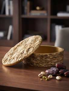 Boîte de rangement ronde en métal texturé doré personnalisée pour fruits secs et dates, motif écorce, support pour collations - Product Image 5