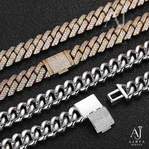 สร้อยคอแบบ Cuban Link ชุบทอง 14K ประดับเพชรโมอิสซาไนต์แบบไมโครอินเซิร์ต สไตล์ฮิปฮอป สำหรับทุกเพศ - Product Image 3