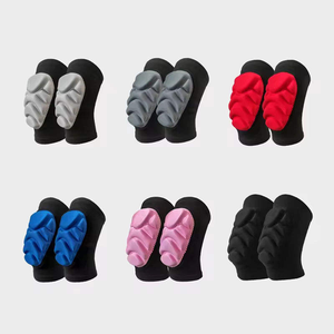 Protections de genoux MMA en gros, protections de genoux pour le kickboxing et les arts martiaux, protections de sécurité pour l'entraînement et le sparring, équipements personnalisés de haute qualité - Product Image 1