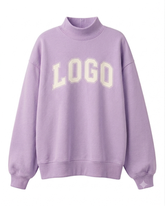 Sudadera de cuello alto color lavanda para mujer con estampado de letras en color crema, manga larga, tejido de algodón, para otoño. - Product Image 1