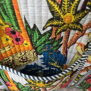 Bolsa de Mano Acolchada de Alta Calidad con Cierre de Cremallera, Estampado de Jungla, Ligera, Transpirable, de Tela de Algodón, Nueva Llegada - Product Image 2