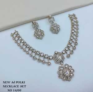 Parure de mariée en laiton plaqué argent, collier ras-du-cou, boucles d'oreilles pendantes, tikka, zircon ethnique, tendance, pour mariage, fiançailles, anniversaire, dernière collection - Product Image 1