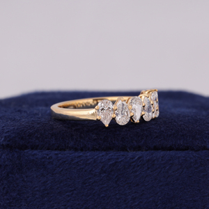 แหวนแต่งงานเพชรทรงลูกแพร์เพาะเลี้ยง 2 กะรัต ทอง 14K แบบกึ่งรอบวง - Product Image 3