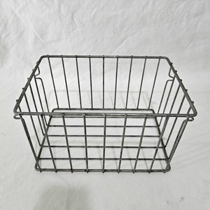 Paniers d'organisation de cuisine, panier en métal avec poignées pour l'organisation et le rangement de la cuisine - Product Image 1