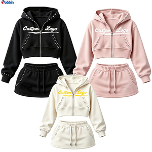 Conjunto de Ropa Deportiva para Mujer, Estilo Vintage Otoñal, con Logotipo Personalizado, Sudadera con Cierre y Pantalones Cortos con Pedrería, en Tela French Terry - Product Image 1