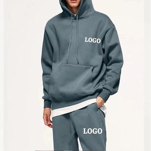 Ensemble de survêtement athlétique pour homme avec logo personnalisé, tenue de sport pour jogging, entraînement en salle de sport et course à pied - Product Image 4