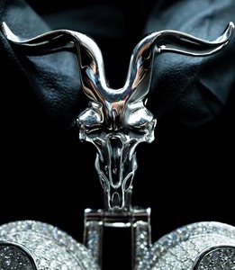 Colgante de Plata 925 con Moissanita Ignite, Diseño Animal, Lujo para Uso Diario, Colgante Hip Hop de Lujo con Incrustaciones para Hombre - Product Image 5