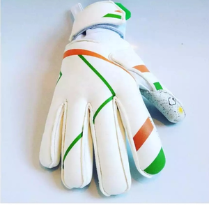 <b>Super</b> Soft Comfortable Goalie Gloves German Latex Goalkeeper Gloves - Product Image 2
