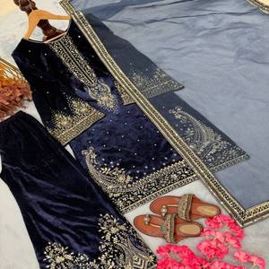 Conjunto VASTRA COTTAGE de Top Bordado en Terciopelo de Viscosa Pura con Pantalón Plazo y Dupatta, Adornado con Lentejuelas, Mangas Campana, Ideal para Fiestas, para Mujer - Product Image 6
