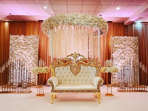 Juego de Sofás de Latón Dorado Maharaja, Sillas de Pareja Reales con Respaldo Alto para Bodas, Compre Muebles de Boda Premium en Línea - Product Image 5