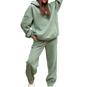 Conjunto de Ropa Casual de Invierno para Mujer, Dos Piezas, Estilo Urbano |   Conjunto Deportivo Personalizado |   Elegante, 100% algodón, ecológico - Product Image 1