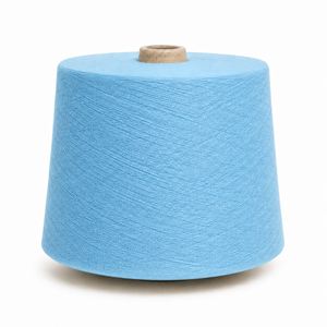 Hilo de Algodón Reciclado Ecológico Azul Cielo, Absorbente de Humedad, NE 10s-40s, Hilado en Anillo para la Fabricación Textil y de Prendas de Vestir - Product Image 3