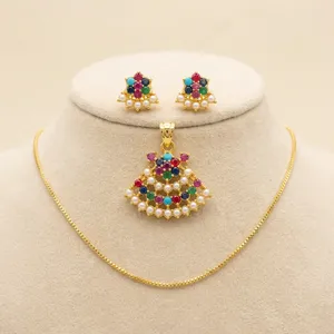 Juego de Colgantes de Perlas Chapados en Oro de Latón Indio al por Mayor |   Joyería Artesanal de Jaipur |   Accesorios de Moda para Novias, Exportación - Product Image 1