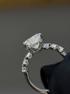 Bague en moissanite taille cœur VVS en argent 925, sertie à la main, pour femme, bague de fiançailles - Product Image 3