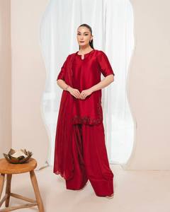 Ensemble Salwar Kameez brodé de créateur pour femme, style Bollywood, tenue ethnique Kurta Farshi Salwar, idéal pour Diwali, fêtes et mariages, fabriqué à partir de matériaux recyclés - Product Image 3