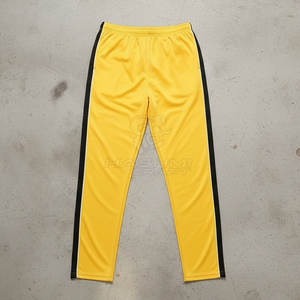 Uniforme de críquet de estilo moderno para hombre con material elástico, sensación ligera y ajuste cómodo. - Product Image 6