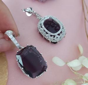 Adorables Pendientes de Moissanita Plateados en Plata de Primera Calidad para Mujeres y Chicas, Ideales para Looks de Noche y Fiestas - Product Image 2