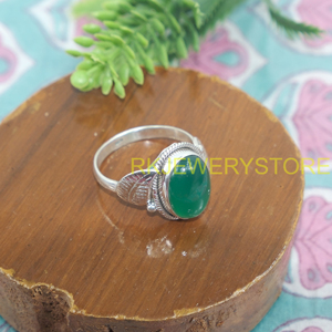 Natural Green Onyx Gemstone <b>Ring</b> 925 Sterling Silver Handmade Vintage Oval Cabochon Gemstone <b>Ring</b> Boho <b>Statement</b> Jewelry Gift - Product Image 3