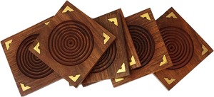 Posavasos de madera hechos a mano para tazas, vasos, ollas calientes y vajilla, de la India. - Product Image 5