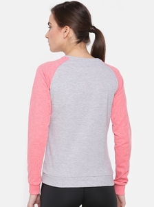 เสื้อสเวตเชิ้ตแขนยาวสีเทาชมพูสำหรับผู้หญิง คอกลม พิมพ์ลายตัวอักษร ระบายอากาศได้ดี ผ้าถัก ใส่ได้ในฤดูใบไม้ร่วง - Product Image 3