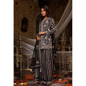 Ensemble haut et dupatta noir fantaisie pour femmes HK avec travail à la main en pierre élégante, costume Garara taille 2XL - Product Image 2