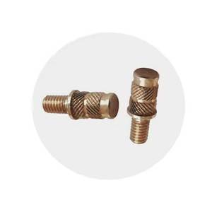 Insertos de Latón de Alta Calidad con Tachuelas para Aplicaciones Automotrices, Electrónicas y de Maquinaria - Product Image 1