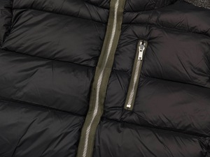 Veste d'hiver matelassée pour homme en duvet d'oie et de canard, entièrement zippée, design personnalisé, haute qualité, unie et vierge - Product Image 3