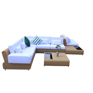 Ensemble de canapé en rotin PE moderne pour l'extérieur avec coussins blancs et table basse, meubles de jardin résistants aux intempéries pour la maison - Product Image 4