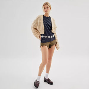 Camiseta Oversize para Mujer de Poliéster/Algodón, Cuello Redondo, Premium, Lisa, Personalizable con Logotipo, Estilo Urbano, OEM, Anti-Pilling - Product Image 2