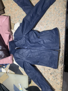 Chaqueta de Moto para Hombre en Cuero PU Azul, Cuello Alto, Cierre de Cremallera, Corte Ajustado, Manga Regular, Color Sólido, Diseño Repujado, para Otoño - Product Image 4