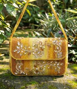 Bolso de hombro de cuentas doradas para mujer, de diseñador, bordado, tipo clutch de noche, bandolera de moda para boda, bolso de regalo - Product Image 1