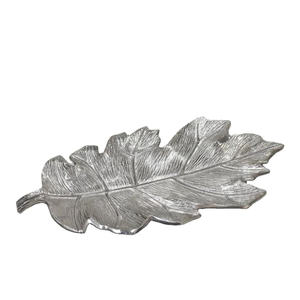 Vente en gros de plateau de service en forme de feuille plateau en métal fini argent de qualité supérieure pour hôtels et restaurants plateau de service en forme de feuille - Product Image 5