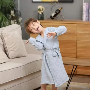 เสื้อคลุมอาบน้ำมีฮู้ดสำหรับเด็ก ผ้าฝ้ายสีพื้น ผ้าขนหนูมีฮู้ดสำหรับเด็กที่เป็นมิตรกับผิวหนัง ผ้าขนหนูแบบสวมใส่ได้ ใช้ในห้องน้ำ - Product Image 5