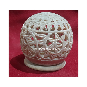 Latest Handmade Carving Design Natural Soapstone Carving Candle Stand Holder Round Shape With Glossy Surface Used Festival Decor - Product Image 3