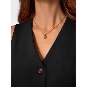 2025 2025 conjunto de dos piezas informal de negocios de verano para mujer, traje corto con botones para traje de pantalón de vacaciones - Product Image 4