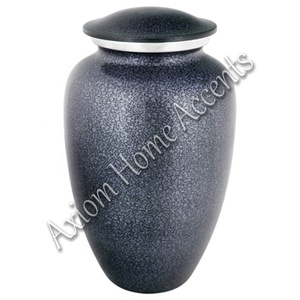 Urne funéraire élégante en aluminium fabriquée à la main avec des motifs complexes pour honorer vos proches par Axiom Home Accents - Product Image 5