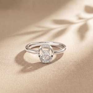 Anillo de Moissanita con Corte Redondo y Marco Flotante, Plata 925, Regalo para Fiestas, Estilo Único y Elegante, Joyería Sorpresa para Ella - Product Image 1