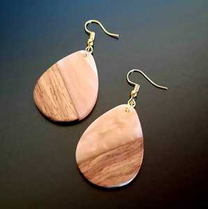 MN EXPORTS Pendientes Bohemios de Madera y Resina Hechos a Mano, Joyería Única Colgante, Accesorios de Moda Artesanales Naturales, Regalo para Mujer - Product Image 6