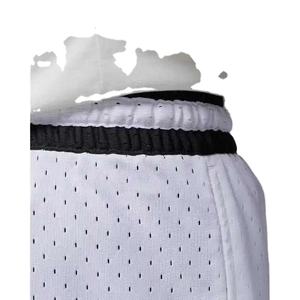 กางเกงขาสั้นบาสเก็ตบอลแบบปักชื่อทีม - Product Image 4